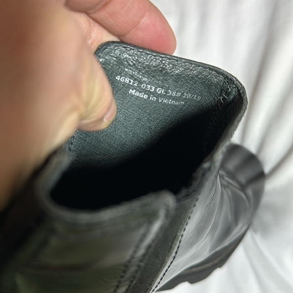 Camper Black Patent Leather Chunky Chelsea Boots Size 38/ 7.5 - Picture 8 of 9